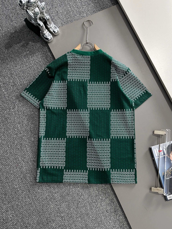 ブランドTシャツ背面デザイン